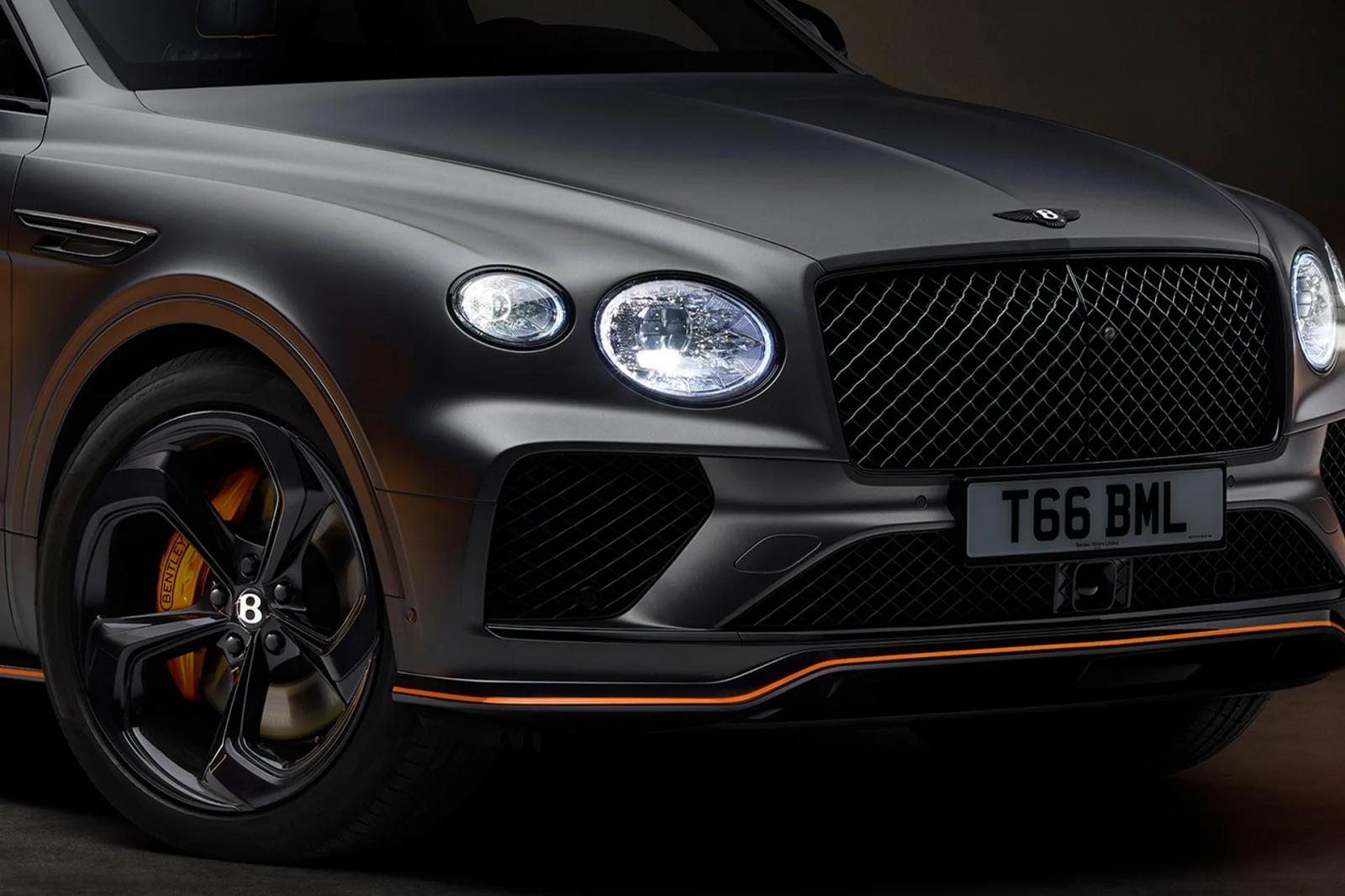 H Bentley Bentayga S απέκτησε Black Edition